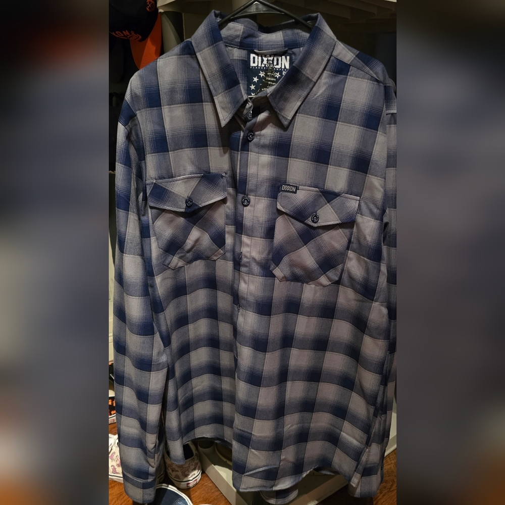 DIXXON Might Mo Navy and Gray Plaid Flannel Shirt